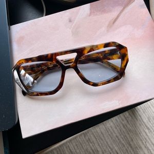 VEHLA River Glasses in Tort/Sky